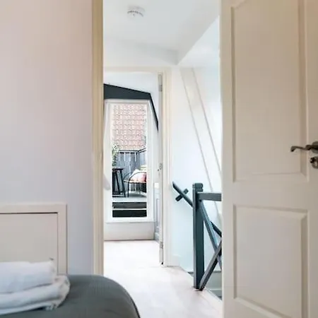 Apartamento Rooftop Retreat *