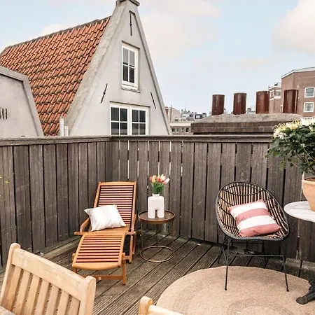 Apartamento Rooftop Retreat *