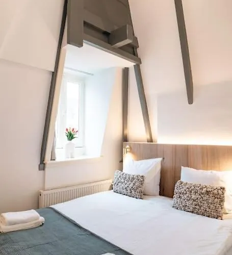 شقة Rooftop Retreat