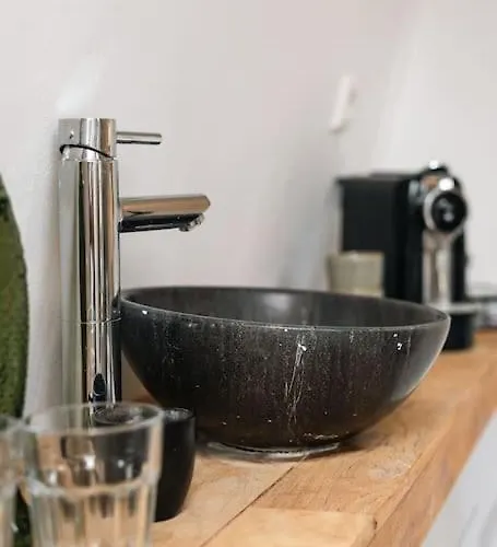 شقة Rooftop Retreat