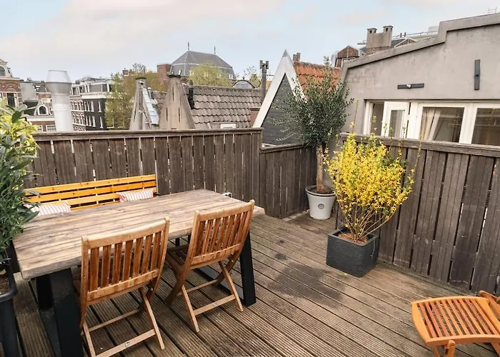 شقة Rooftop Retreat