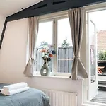 Lägenhet Rooftop Retreat *