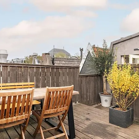 Lägenhet Rooftop Retreat *