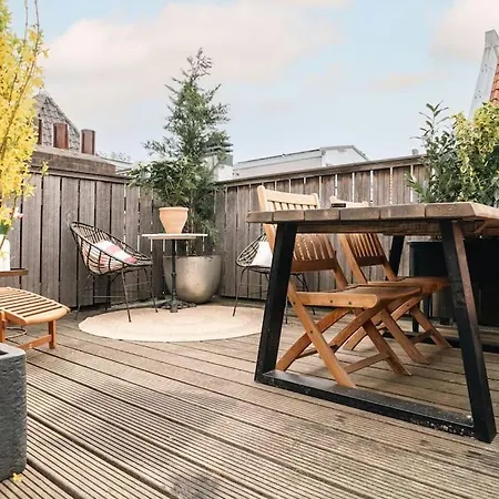 Apartment Rooftop Retreat Amsterdam
